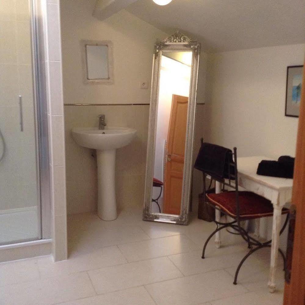Gite Du Calme 3 Star Bed & Breakfast Cognac Chérac Exteriör bild
