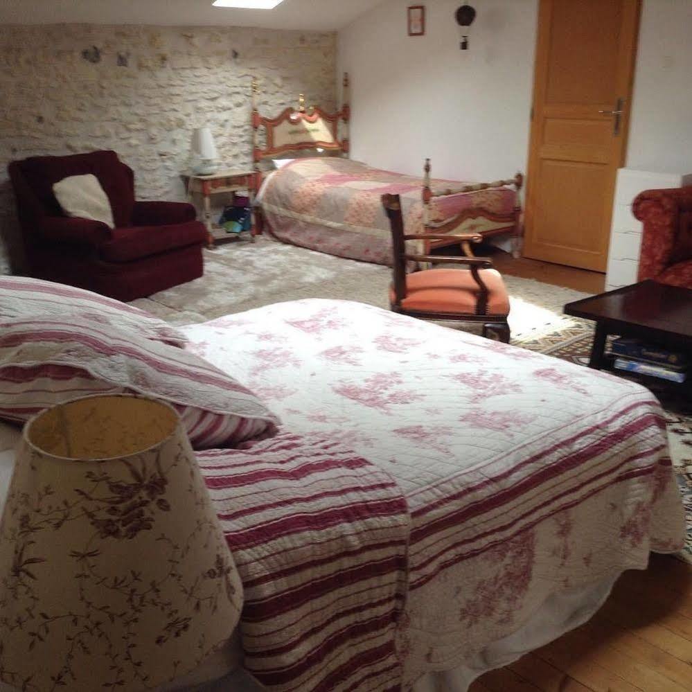 Gite Du Calme 3 Star Bed & Breakfast Cognac Chérac Exteriör bild